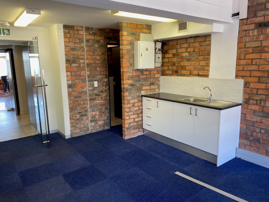 To Let commercial Property for Rent in De Waterkant Western Cape